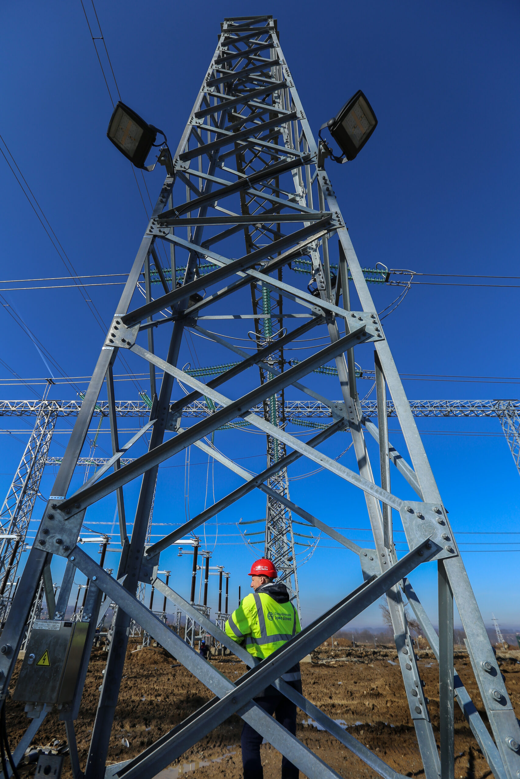 Isporuka opreme i radovi na deonici III dalekovoda 400 kV Kragujevac -Kraljevo